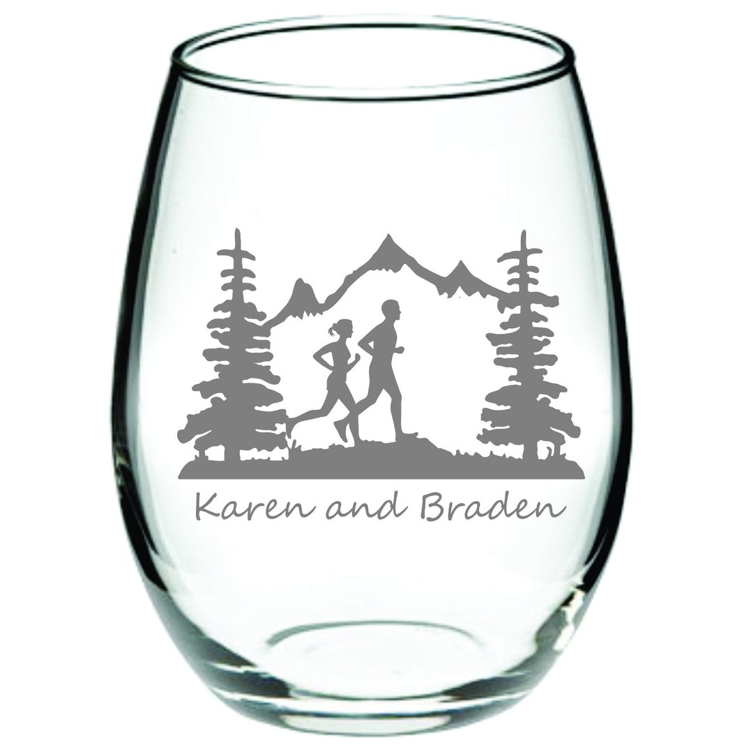 Runner Couple Running Run Glass With Mountain Scene, Runner Christmas