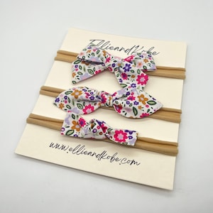 Baby Blumen Haarband mit Schleife 3er Set, Stirnband für Babys, Baby Schleifen, Baby Geschenk, süße Haarschleifen, Baby Shower Geschenk, Nylon Stirnbänder