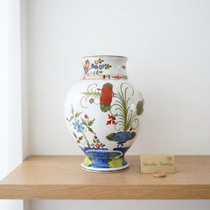 Large Italian Majolica Vase from Faenza | Hand-Painted Ceramic Vase 27 cm | Vasalia Studio Pottery | Vintage Italian Home Decor