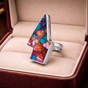 Ring met pijlpunt van stekelige oesterturkoois, sterling zilver, geometrisch statementcadeau voor motorrijders