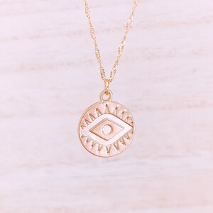 Evil eye necklace, Disc Necklace, Medallion necklace, Eye necklace, Vintage Gold Pendant Necklace, Layering Necklaces, Geometric Jewelry