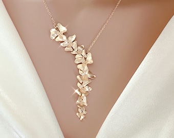 Collar de flores de orquídeas silvestres Collar de declaración de oro de flores para mujeres Regalo de dama de honor Regalo personalizado para mamá Joyería Regalo del día de las madres