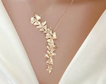 Wild Orchid Flower Necklace Flower Gold Statement Necklace for women Bridesmaid Gift Personalized gift for Mom Jewelry Mothers day gift