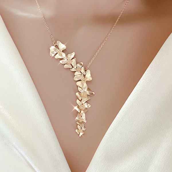 Wild Orchid Flower Necklace Flower Gold Statement Necklace for women Bridesmaid Gift Personalized gift for Mom Jewelry Mothers day gift