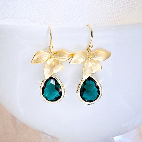 Emerald Earrings, Orchid earrings, May Birthstone Earrings Bridal Earrings, Bridesmaid earrings Wedding Jewelry Gift Bridesmaid gift for her