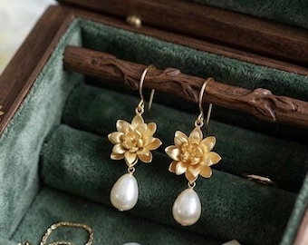 Lotus Perle Ohrringe: Lotus Blume Halskette Brautjungfer Hochzeitsschmuck