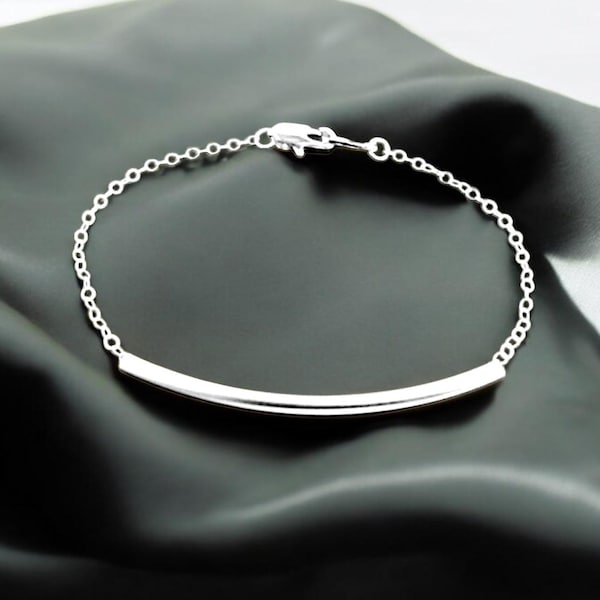 Matte Gold Bar Bracelet: Simple Line Brass Chain