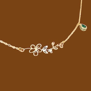 Birth Flower Necklace: Personalized Birthstone Jewelry Gift