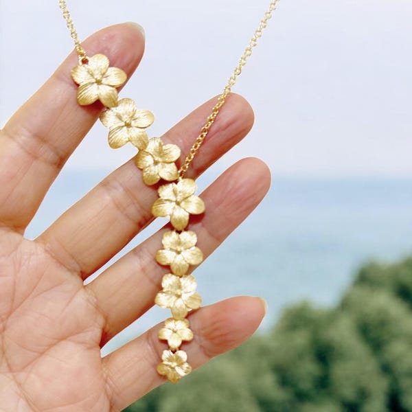Gold Plumeria Halskette: Hawaii Hochzeit Ohrringe Floral Schmuck Geschenk