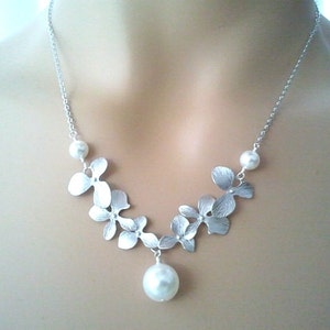 Orchid Flower Necklace Mom Jewelry Grandma Beadwork - Etsy