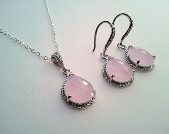 Blush Pink wedding Necklace and Earrings Set Bridesmaid Jewelry Gift for Her Bridal jewelry Bridesmaid gift Maid of honor gift