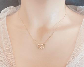 14K gold filled Double Circles necklace, Dainty Interlocking Infinity Necklace, Birthday Gift for her, Girlfriend Gift, Anniversary Gift