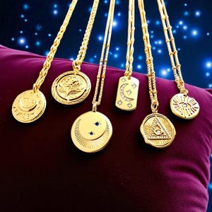 Guld Solhalsband: Astrologismycken Månhalsband Galax Stjärntecken