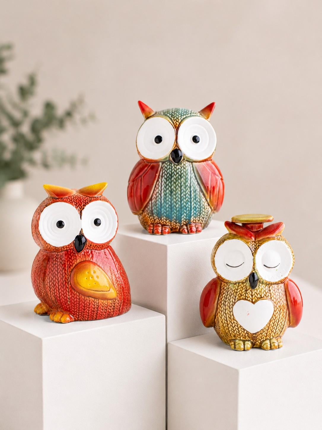 Ceramic Owl Figurine Handmade Porcelain Bird Statue Cute Animal Decor Small Shelf Ornament Home Deco