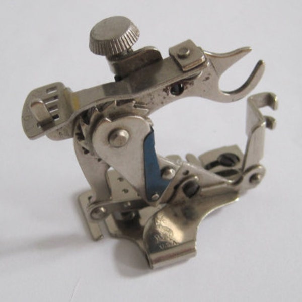 Singer Sewing Machine Attachment 1261 Etsy