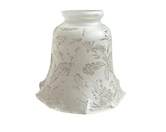Pantalla de lámpara de campana de vidrio esmerilado con diseño floral y de encaje grabado vintage