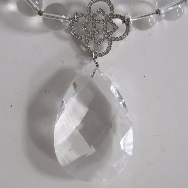 Valeska Crystal Pendant Tear Drop Necklace А0617