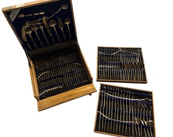 Vintage Tony’s Gems Stainless Steel 134 Pieces 12 Person Flatware Set