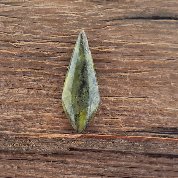 Connemara Marble Cabochon (Irelands National Gemstone)