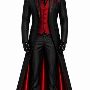 Può includere: Un cappotto lungo nero con ricami floreali rossi sui risvolti, abbinato a un gilet rosso a cinque bottoni, una camicia nera, una cravatta rossa a motivi, un fazzoletto da taschino rosso e pantaloni neri. Il cappotto ha una fodera interna rossa.