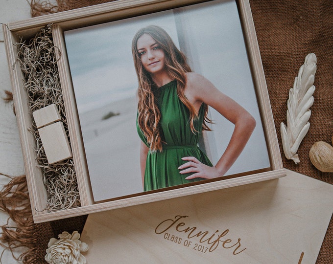 Custom - 8x8x1.5 - Wood print box - space for photos and usb drive - square - (spanish moss included)