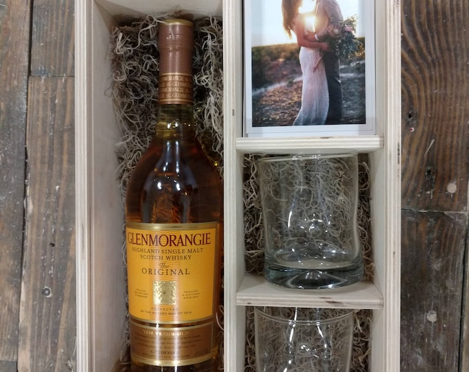 Whisky or Wine Box with slide lid - area for a USB - 4x6 prints and 2 glasses (box only - glasses not included)