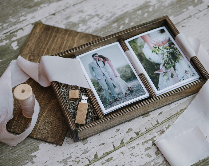 Double 4x6x1.5 - Wood print box with and area for 4x6 photos and an area for a usb drive - (spanish moss included)