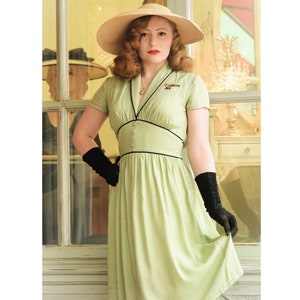 1940s Fashion Advice for Tall Women Dina 40s Dress Style Polka Dots Print Vintage inspired shawl collar $154.28 AT vintagedancer.com