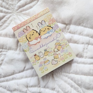 Kawaii Japan Mini Memo Notizblock: San- x Sumikko Gurashi Frühling Elegantes Häschen-Kaninchen-Blumen-Shrimps-Kleid