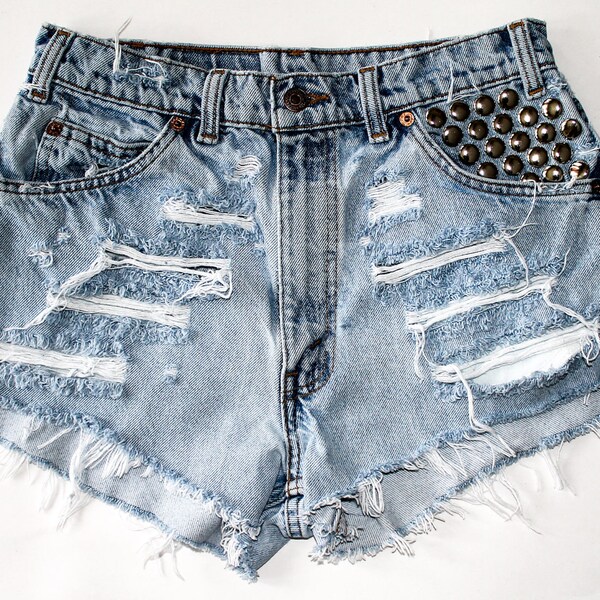 light blue / Levi's vintage denim / round studs & destroyed / high waisted shorts