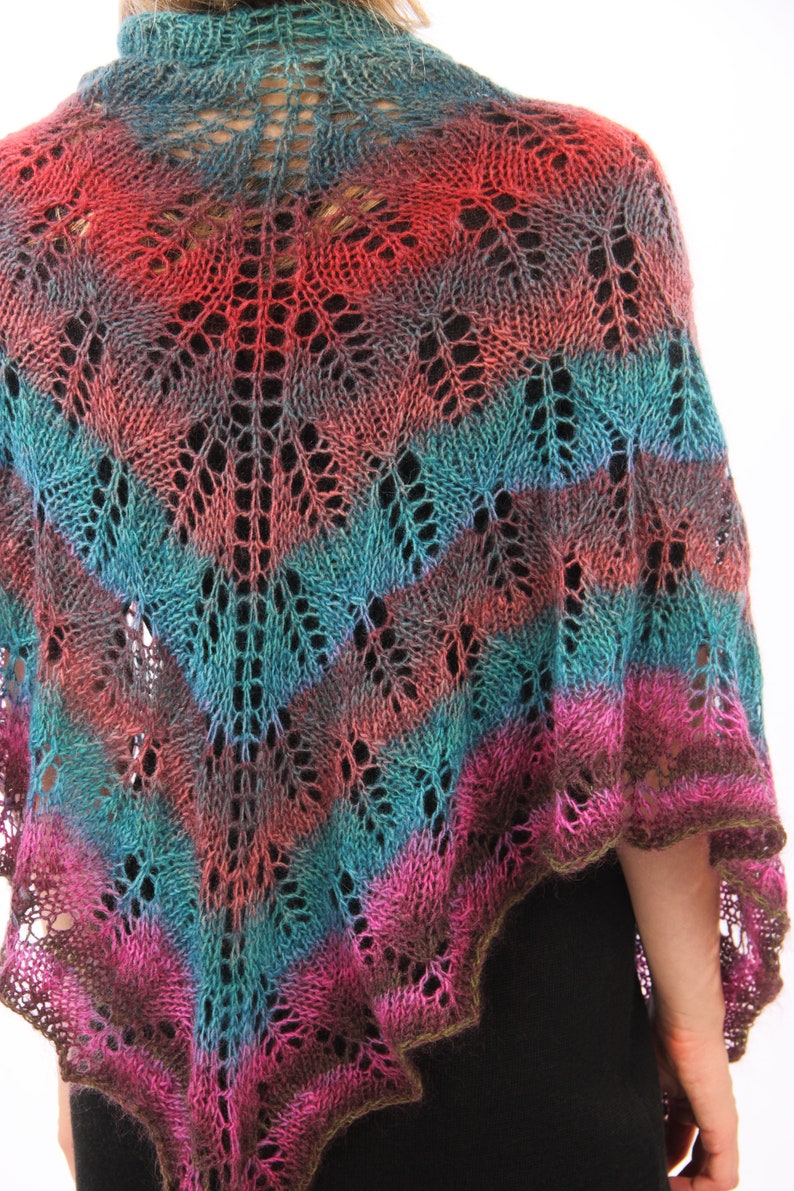 Rainbow hand knitted lace shawl, Triangle wrap, shawl with tassel, gift for her 画像 7