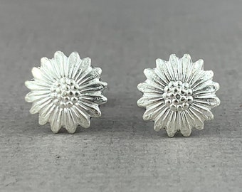 Black Eyed Susan - bright silver plated titanium post earrings, Maryland state flower earrings, summer earrings - P115