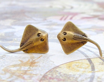 Stingray - antique brass finish post earrings, titanium post earrings, manta rays, ocean jewelry, vacation earrings, summer jewelry - P101