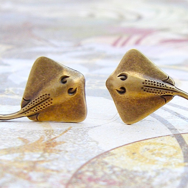 Stingray - antique brass finish post earrings, titanium post earrings, manta rays, ocean jewelry, vacation earrings, summer jewelry - P101