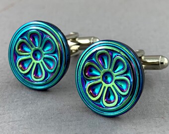 Daisy - vintage glass button cufflinks, repurposed, up-cycled cuff links