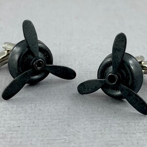 Propeller cufflinks - black finish aviation cufflinks, plane, transportation, spinner, movable propeller, steampunk
