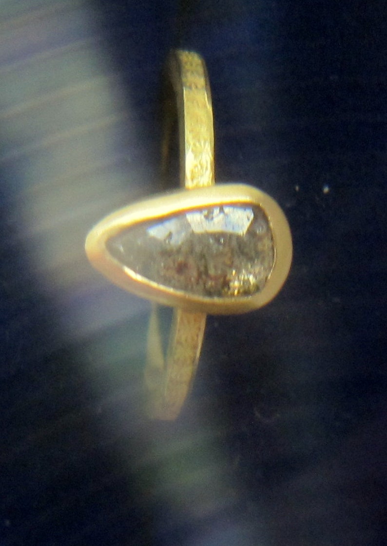 Grey pear shaped diamond 18ct gold ring image 5