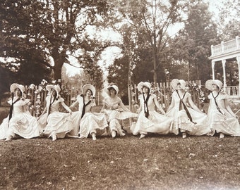 Flapper Follies Identified Vintage Photo Bloomfield Missouri 1925 Old Fashioned Garden