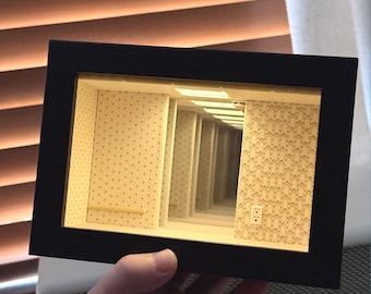 The Backrooms Level 0 Infinity Mirror Box, Miniature Diorama Night Light, Handmade Backrooms Figure Display