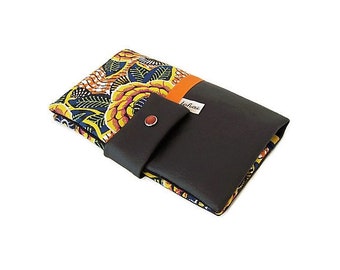 portefeuille femme noir fleurs jaunes , pochette de voyage en simili cuir et tissu fleuri , compagnon de sac