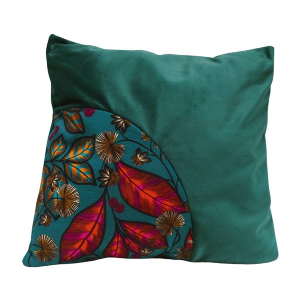 coussin carré bleu canard en velours et toile fleurs indiennes, déco textile, déco salon