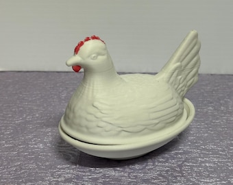 3D Printed Hen on Nest Bowl, Indiana Glass Inspired, Miniature Dollhouse Hen, Vintage Style Collector Gift, Farmhouse Decor Figurine