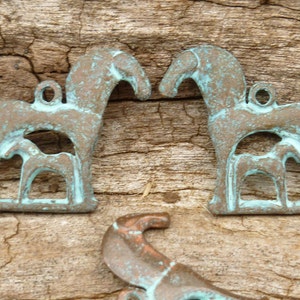 Patina Stilisierte Stute und Fohlen Griechische Kunst Charm Anhänger, Mykonos Gießperlen 2 M4 X1046 Bild 2