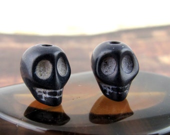 10mm Rustic Black Skull Beads, Turkey Turquoise Skull Beads (6)