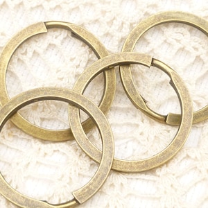 30mm Bronze Key Ring, Large Split Key Ring, Antiqued Bronze (10) - A96