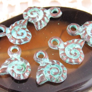 Tiny Patina Nautilus Charms, Rustic Shell Dangle Charms,  Mykonos Casting Charm (6) - M101 - X1992