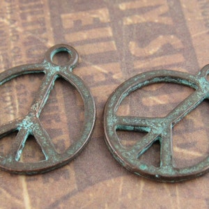 Patina Peace Sign Charm  Simple, Rustic, Mykonos Casting (4) - M28