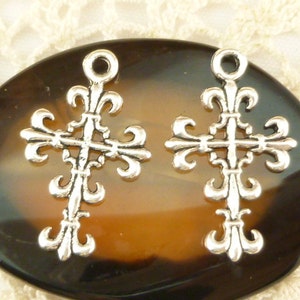 Ornate Celtic Cross Charms, Retro Swirl Antiqued Silver Crucifix Charms (10) - S163