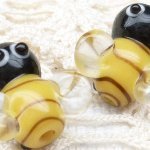 Adorable Honey Bee Lampwork Glass Beads Black Yellow 2 image 3