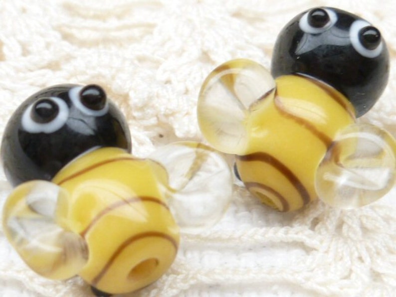 Adorable Honey Bee Lampwork Glass Beads Black Yellow 2 image 3